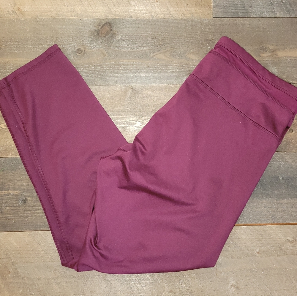 Fabletics High-Waisted Mesh PowerHold® 7/8
